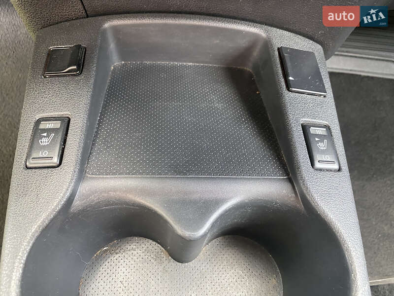 Хэтчбек Nissan Leaf 2013 в Львове