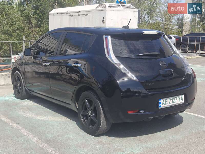 Хэтчбек Nissan Leaf 2012 в Днепре фото 8 Хэтчбек Nissan Leaf 2012 в Днепре