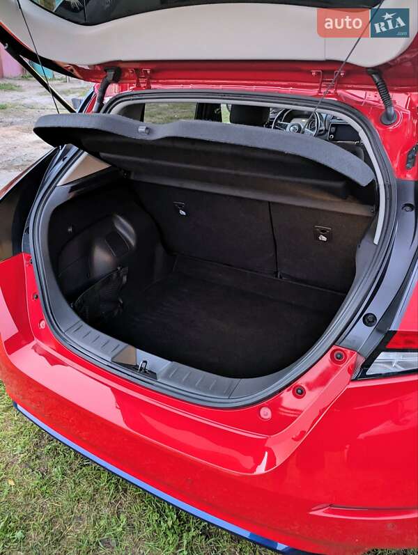 Хэтчбек Nissan Leaf 2020 в Харькове