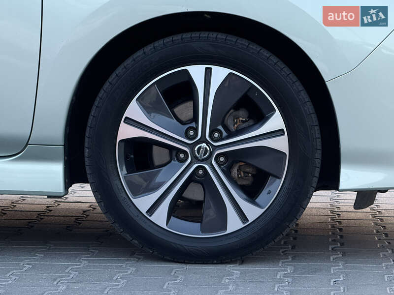 Хэтчбек Nissan Leaf 2018 в Тернополе фото 10 Хэтчбек Nissan Leaf 2018 в Тернополе