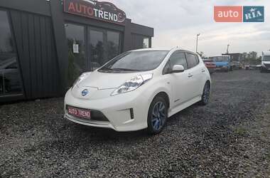 Хэтчбек Nissan Leaf 2014 в Львове
