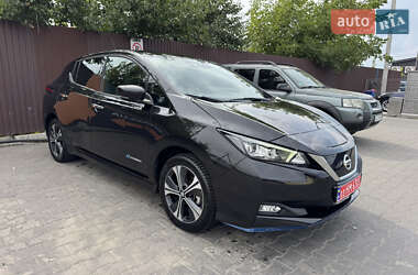 Хэтчбек Nissan Leaf 2020 в 