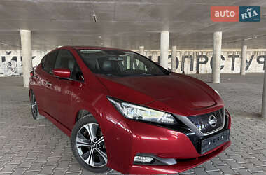 Хэтчбек Nissan Leaf 2018 в Тернополе