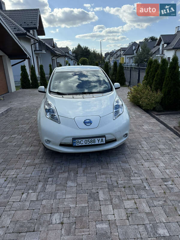 Хэтчбек Nissan Leaf 2012 в Львове фото 2 Хэтчбек Nissan Leaf 2012 в Львове