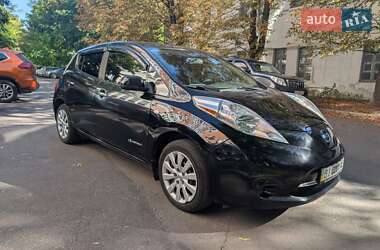 Хэтчбек Nissan Leaf 2014 в Полтаве