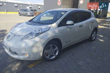 Хэтчбек Nissan Leaf 2013 в Одессе