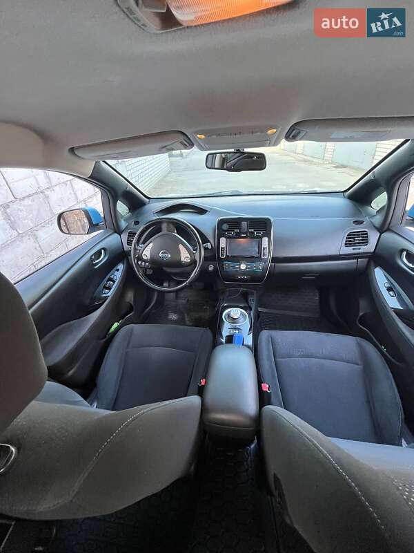 Хэтчбек Nissan Leaf 2015 в Киеве фото 6 Хэтчбек Nissan Leaf 2015 в Киеве
