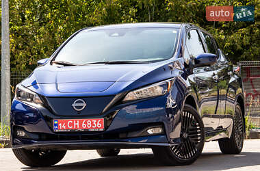 Хетчбек Nissan Leaf 2023 в Львові