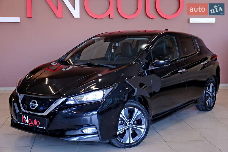 Хэтчбек Nissan Leaf 2022 в Одессе