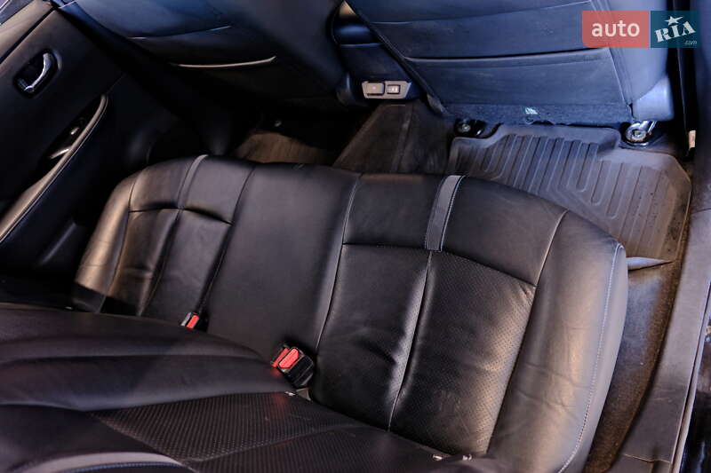 Хэтчбек Nissan Leaf 2022 в Одессе