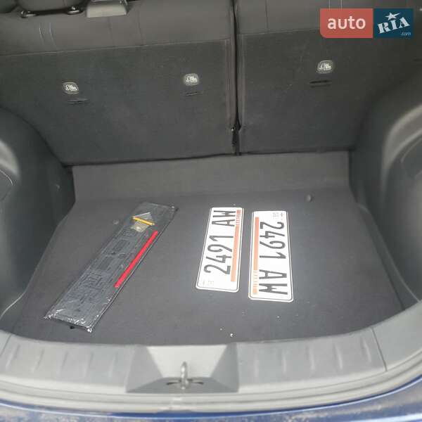 Хэтчбек Nissan Leaf 2018 в Черновцах