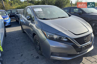 Хэтчбек Nissan Leaf 2018 в Львове