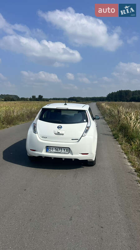 Хетчбек Nissan Leaf 2013 в Львові
