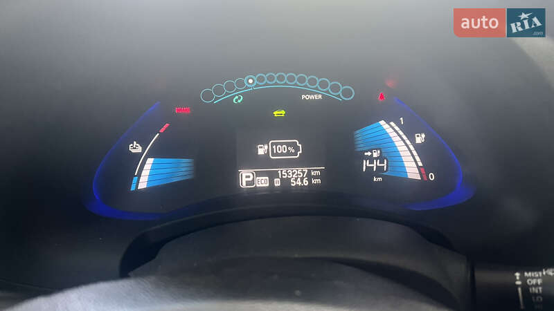 Хетчбек Nissan Leaf 2013 в Львові