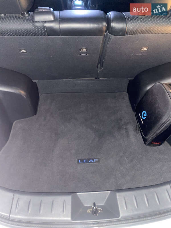 Хэтчбек Nissan Leaf 2015 в Харькове