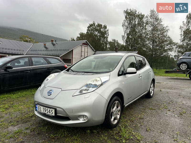 Nissan Leaf 2012