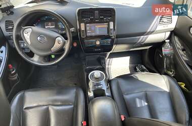 Хэтчбек Nissan Leaf 2014 в 