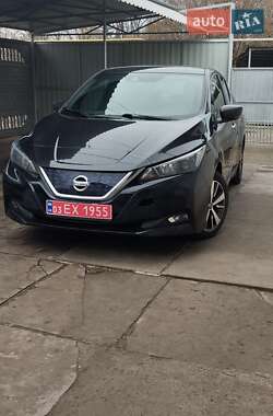 Хетчбек Nissan Leaf 2017 в Кривому Розі