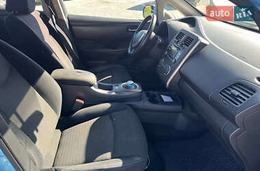 Хэтчбек Nissan Leaf 2014 в 