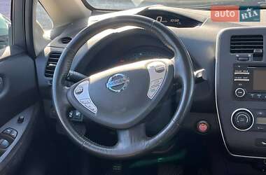 Хэтчбек Nissan Leaf 2014 в 