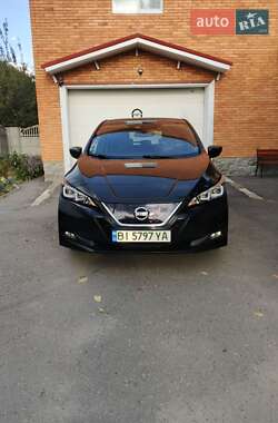 Хэтчбек Nissan Leaf 2018 в Полтаве