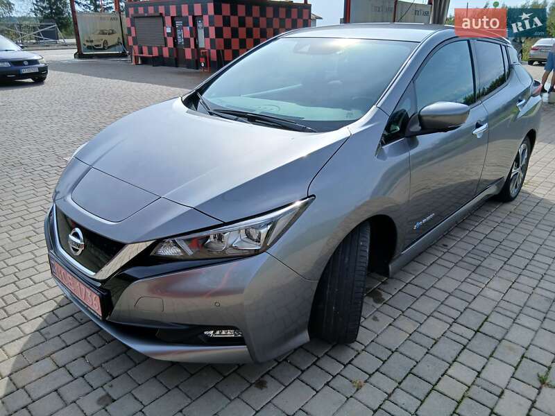Хэтчбек Nissan Leaf 2020 в Ивано-Франковске