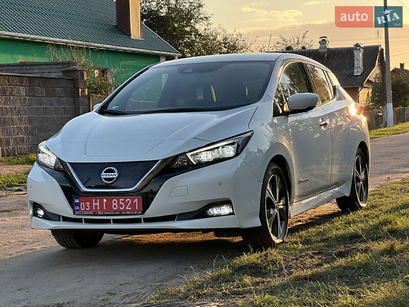 Хэтчбек Nissan Leaf 2020 в Ровно