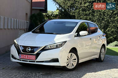 Хэтчбек Nissan Leaf 2021 в 