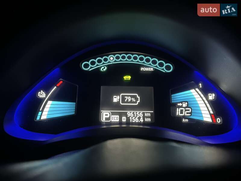 Хетчбек Nissan Leaf 2013 в Кропивницькому фото 36 Хетчбек Nissan Leaf 2013 в Кропивницькому