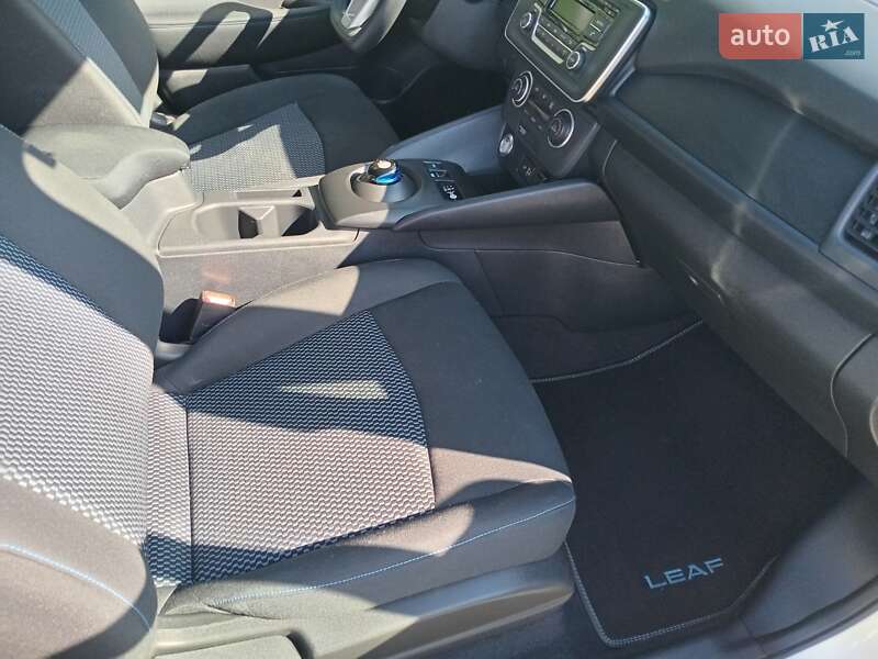Хэтчбек Nissan Leaf 2022 в Умани фото 18 Хэтчбек Nissan Leaf 2022 в Умани
