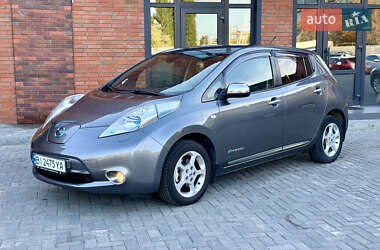 Хэтчбек Nissan Leaf 2014 в Кременчуге