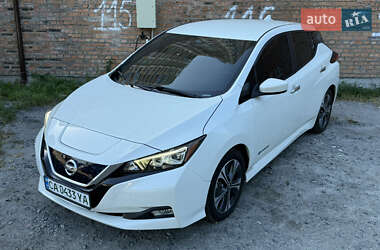 Хетчбек Nissan Leaf 2018 в Києві