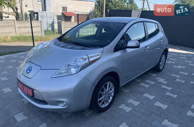 Хетчбек Nissan Leaf 2014 в Чернівцях