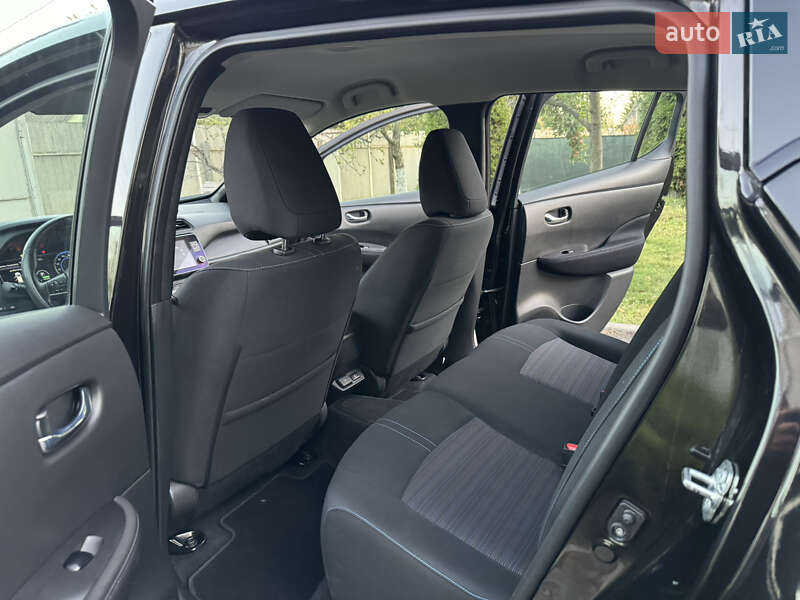 Хэтчбек Nissan Leaf 2022 в Харькове фото 40 Хэтчбек Nissan Leaf 2022 в Харькове