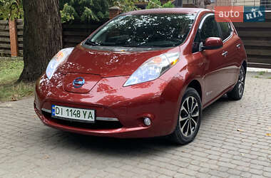 Хэтчбек Nissan Leaf 2015 в Львове