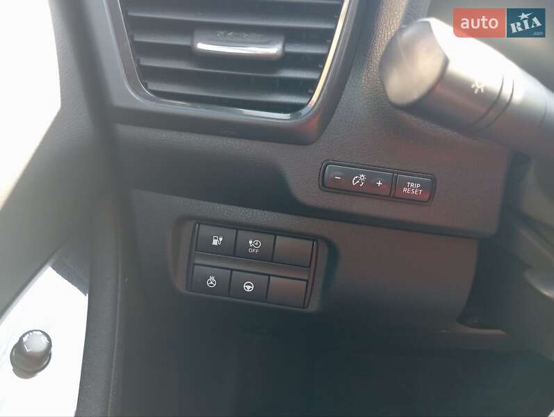 Хетчбек Nissan Leaf 2021 в Тернополі