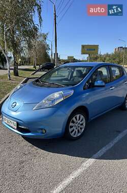 Хетчбек Nissan Leaf 2013 в Запоріжжі
