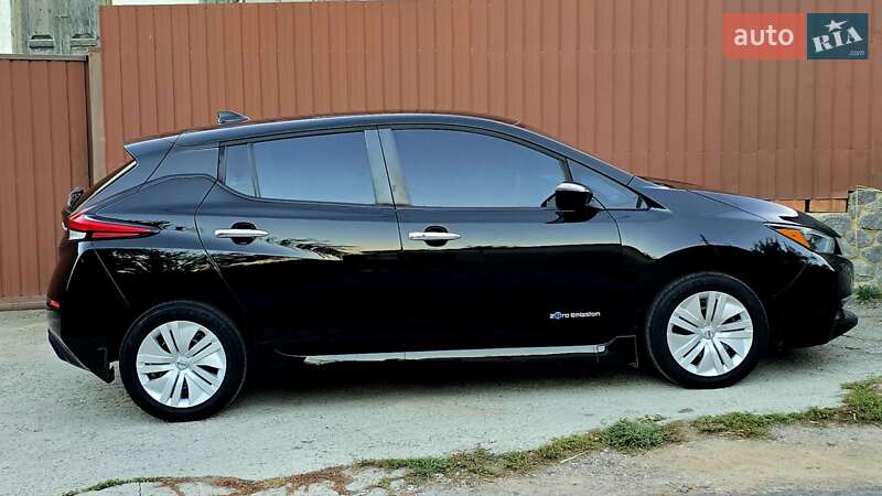 Хэтчбек Nissan Leaf 2019 в Полтаве фото 14 Хэтчбек Nissan Leaf 2019 в Полтаве