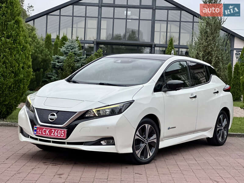 Хэтчбек Nissan Leaf 2018 в Стрые