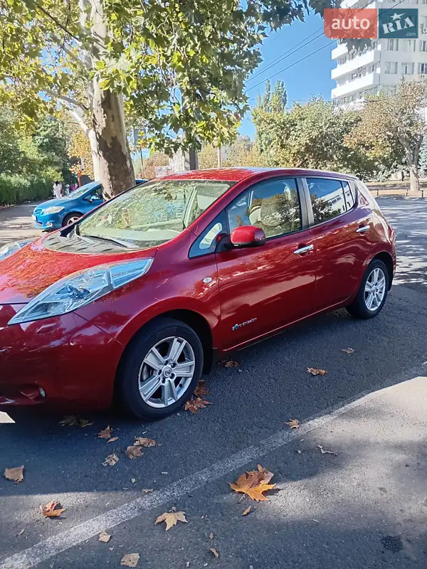 Nissan Leaf