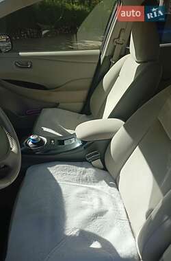 Хетчбек Nissan Leaf 2011 в Одесі