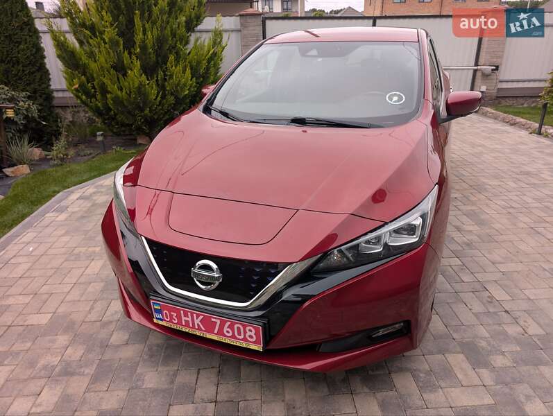 Хэтчбек Nissan Leaf 2018 в Виннице