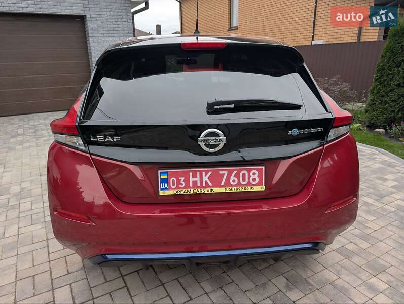 Хэтчбек Nissan Leaf 2018 в Виннице