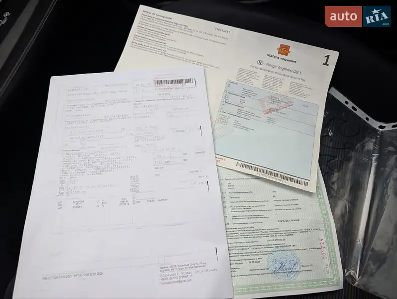 Хэтчбек Nissan Leaf 2018 в Виннице документ