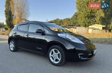Хэтчбек Nissan Leaf 2016 в Чернигове
