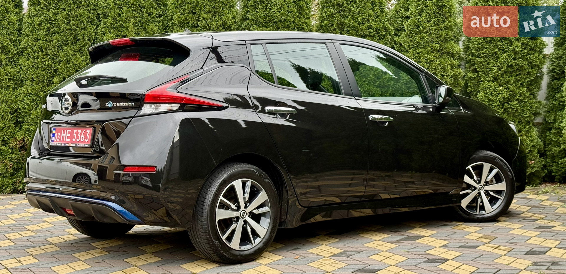 2022 Nissan Leaf - мініатюра 10