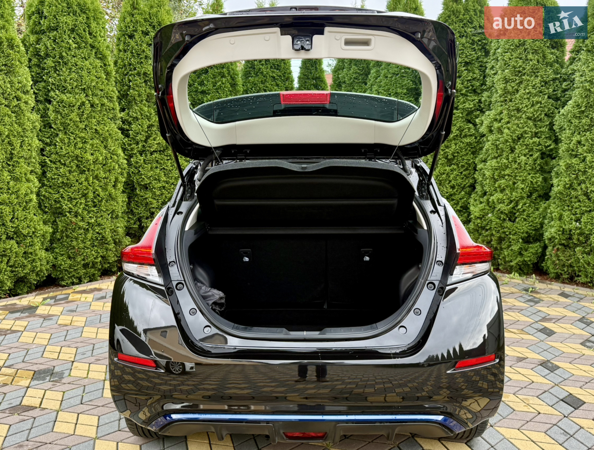2022 Nissan Leaf - мініатюра 14