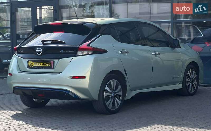 Хэтчбек Nissan Leaf 2018 в Ивано-Франковске