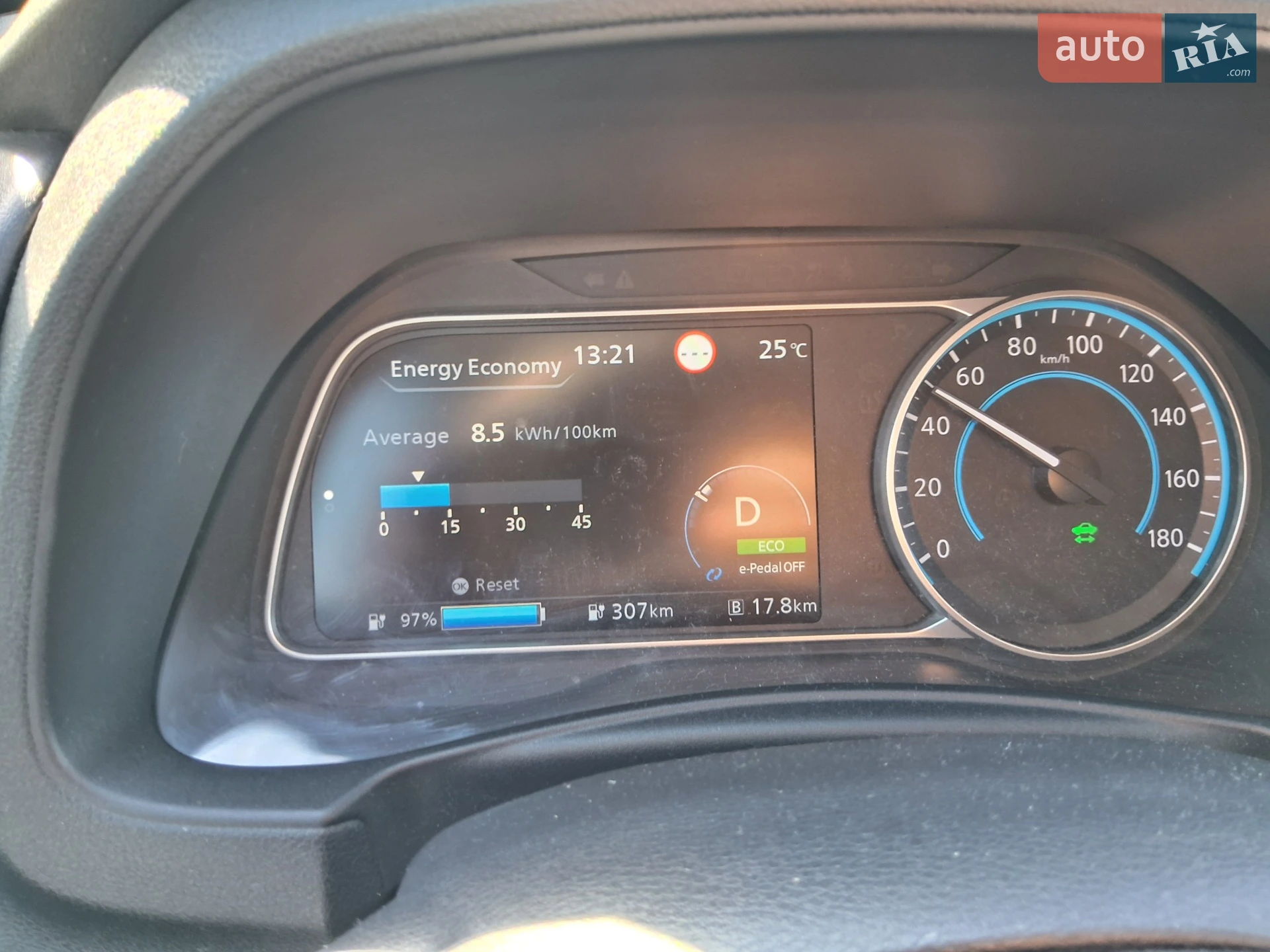 2021 Nissan Leaf - мініатюра 8