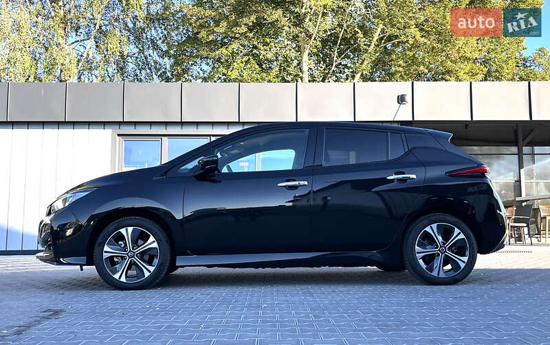 Хэтчбек Nissan Leaf 2019 в Владимире фото 3 Хэтчбек Nissan Leaf 2019 в Владимире